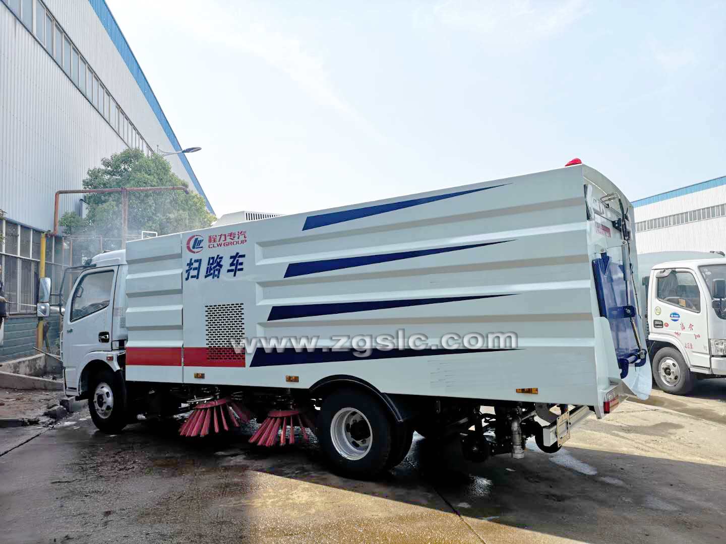 東風(fēng)大多利卡掃路車(國五)