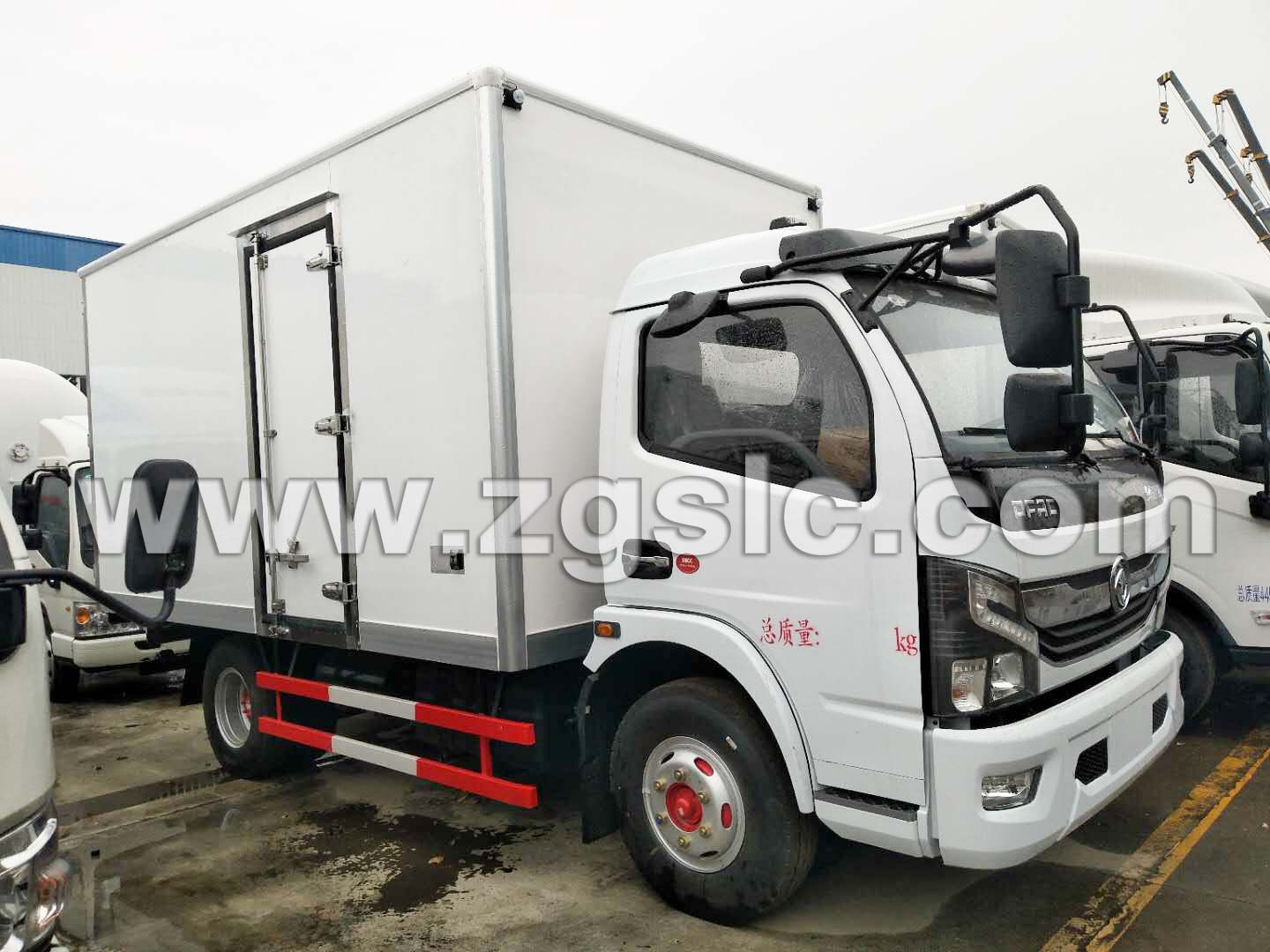 東風(fēng)凱普特冷藏車