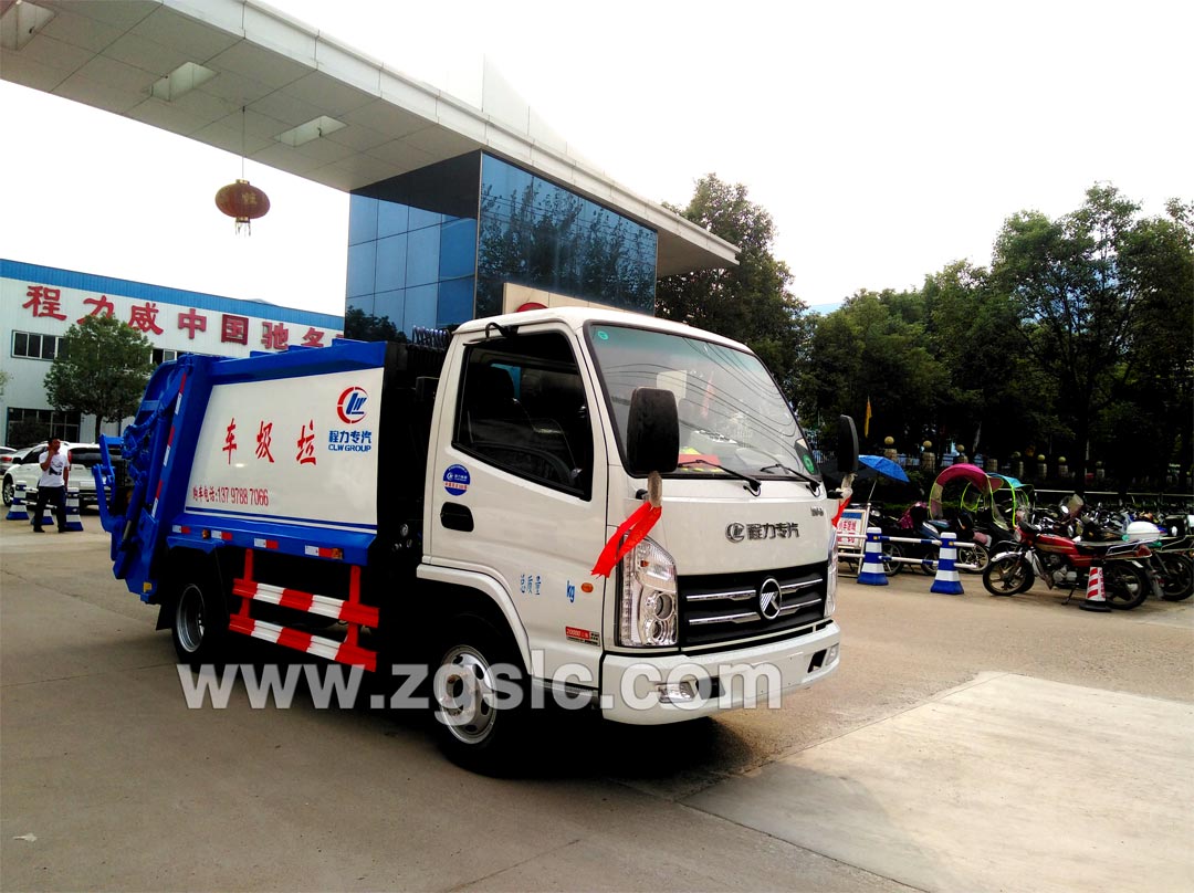 凱馬壓縮垃圾車(chē)_3.5方壓縮垃圾車(chē)