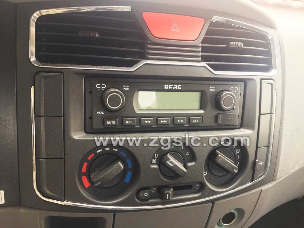 湖北程力東風小多利卡吸糞車(國五)