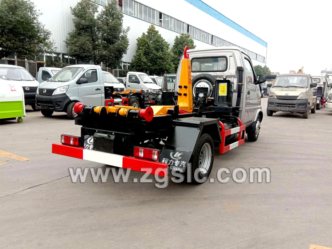 長(zhǎng)安3方勾臂垃圾車_勾臂垃圾車參數(shù)配置