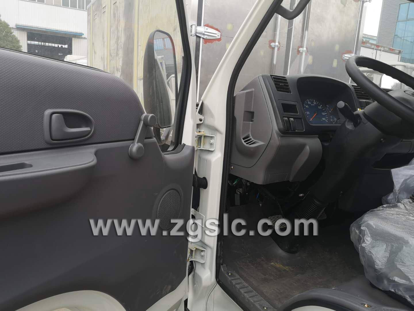 江鈴順達醫(yī)療廢物轉(zhuǎn)運車(國五)