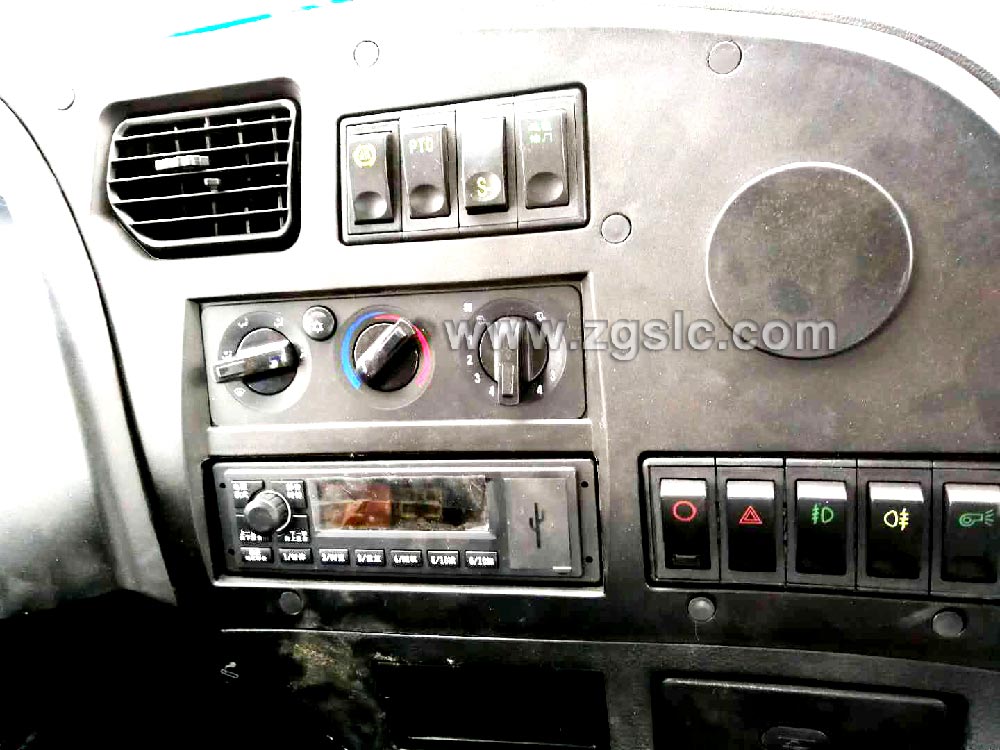 程力12方老款東風145灑水車黃牌(國五)