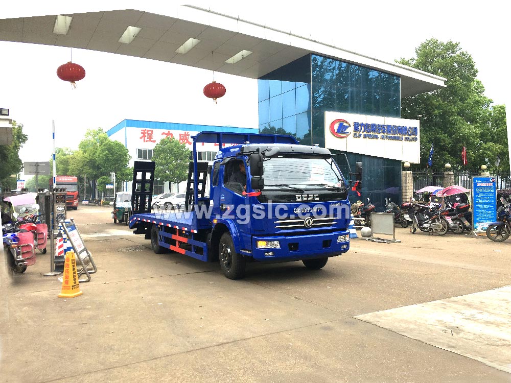 程力東風多利卡黃牌挖機平板運輸車(國五)