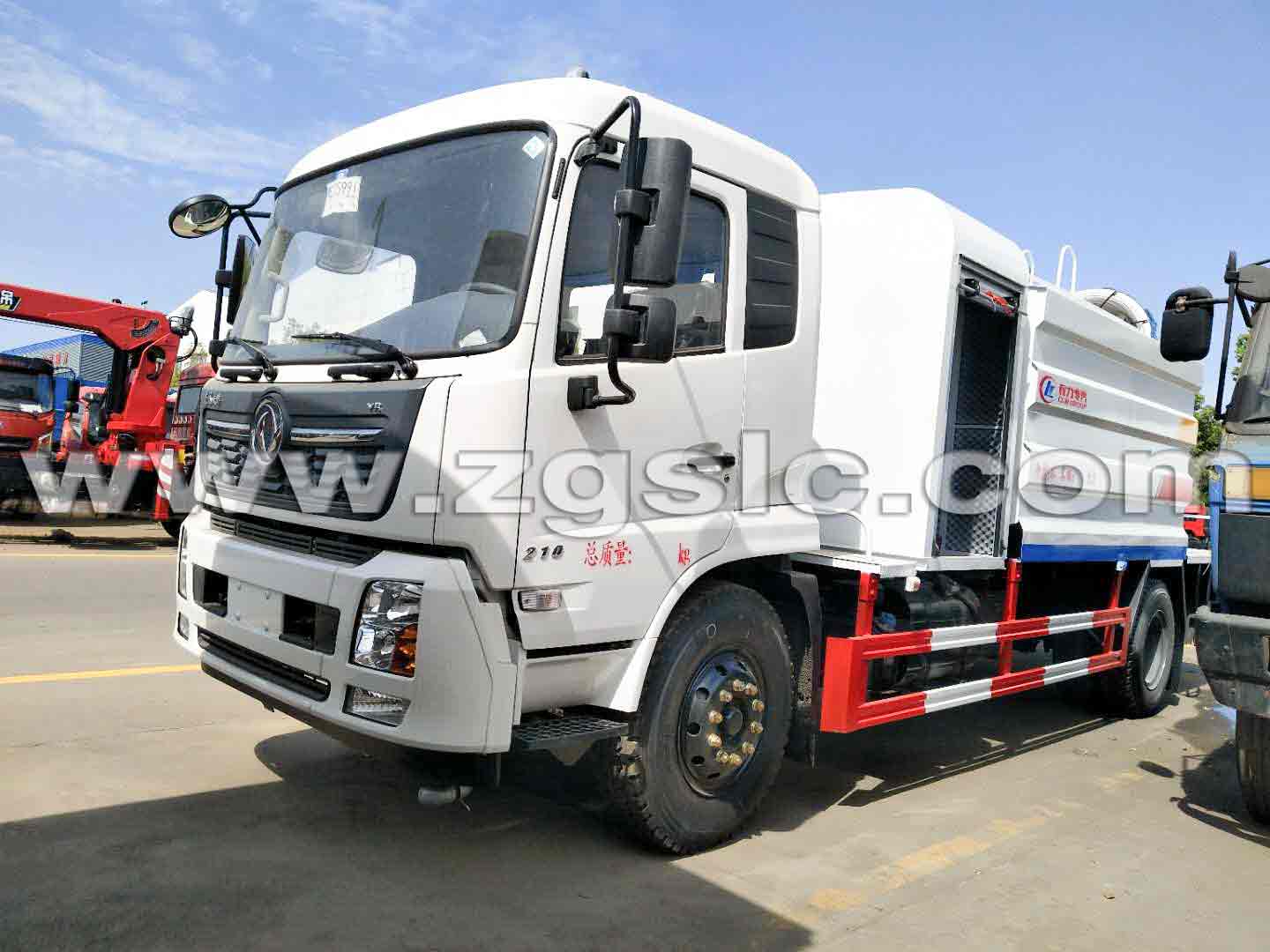 程力集團東風天錦抑塵車(國五)