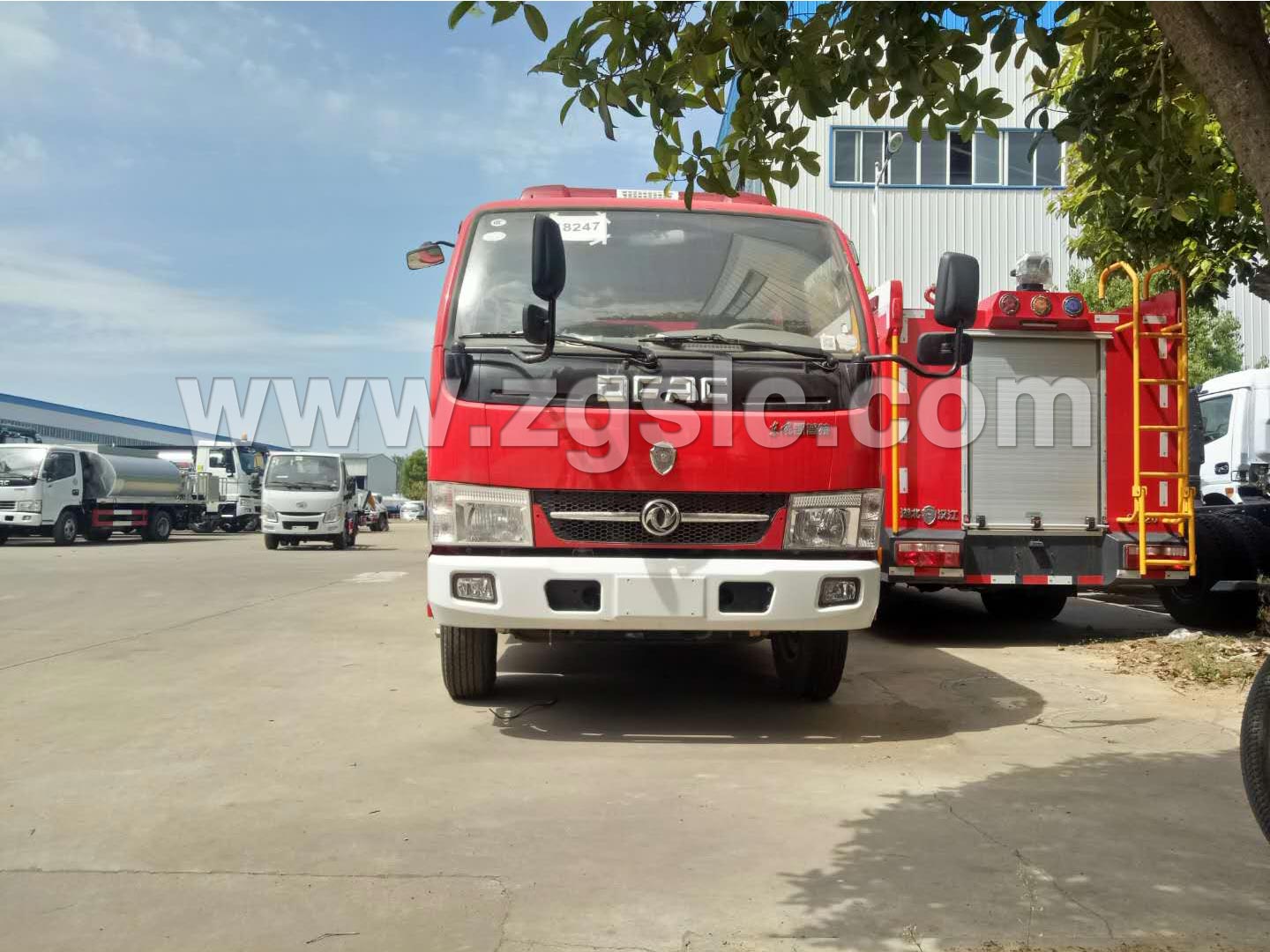 東風凱普特雙排水罐消防車 (國五)