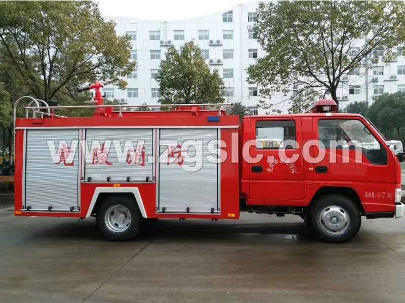 程力集團銳鈴2噸泡沫消防車(國五)