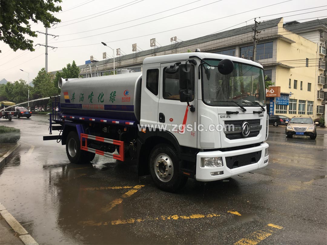 灑水車參數