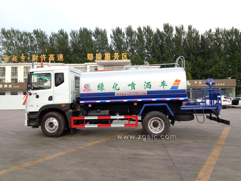 2019/6/5，河北滄州楊總在湖北程力訂購一輛12方東風D9灑水車，單號：196006