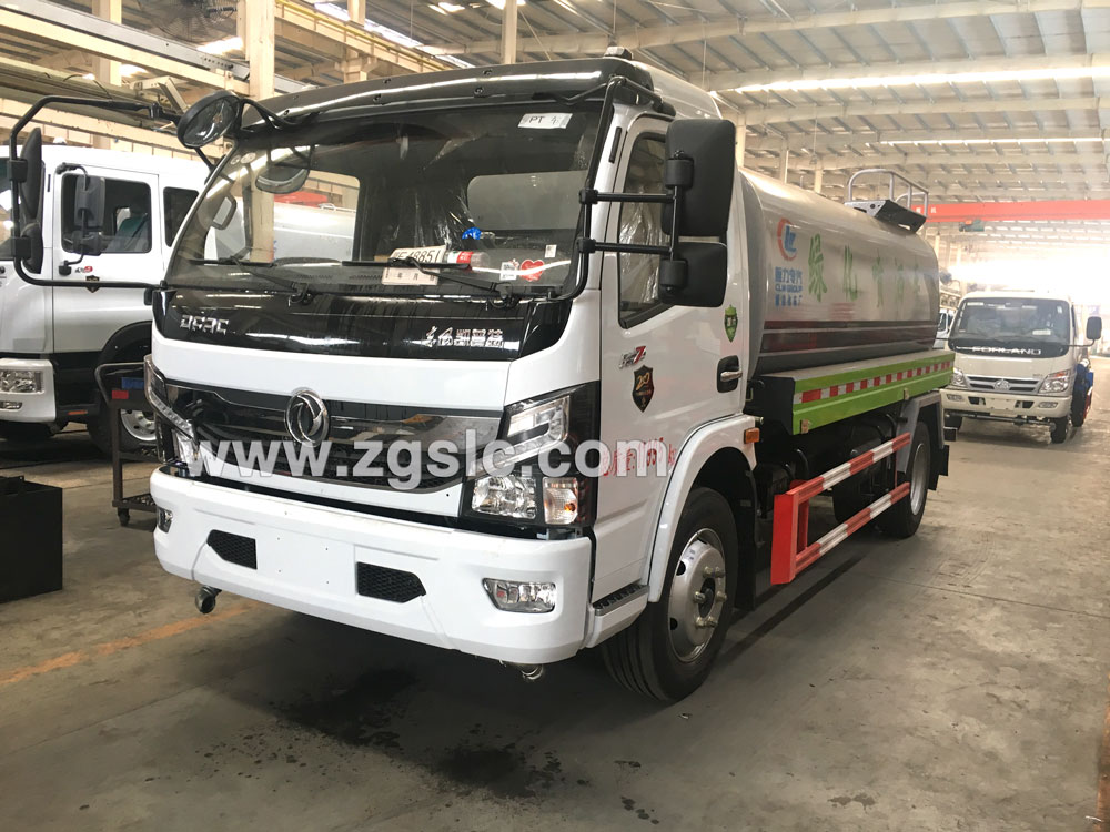 程力專用汽車股份有限公司東風(fēng)凱普特灑水車廠家