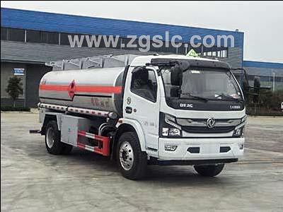 程力集團(tuán)東風(fēng)大多利卡8方加油車(國六)