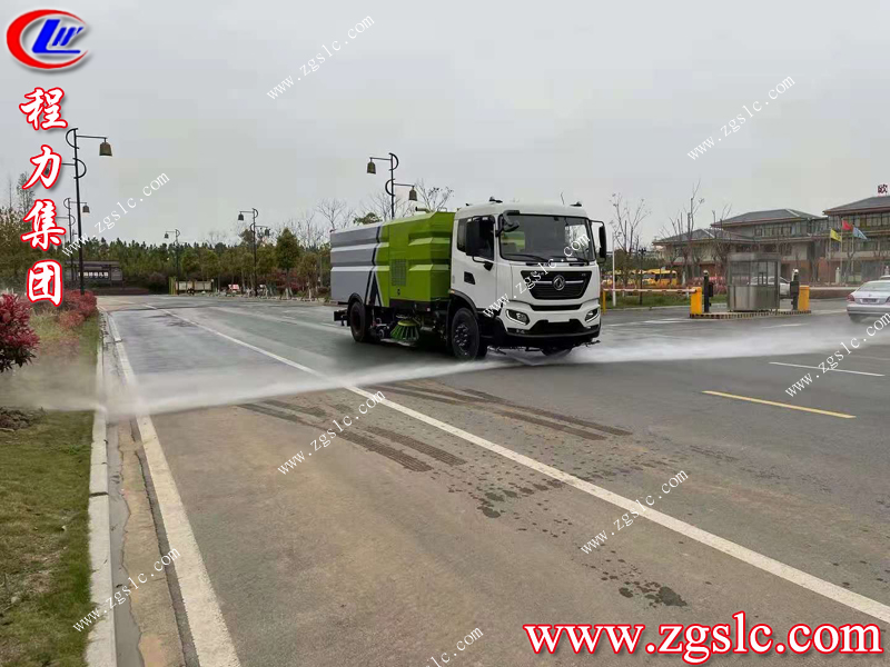 程力集團東風天錦洗掃車展示圖.jpg